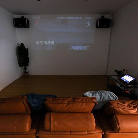 Cozy Homestay With Karaoke System & Pool Table Kuala Lumpur Exterior foto