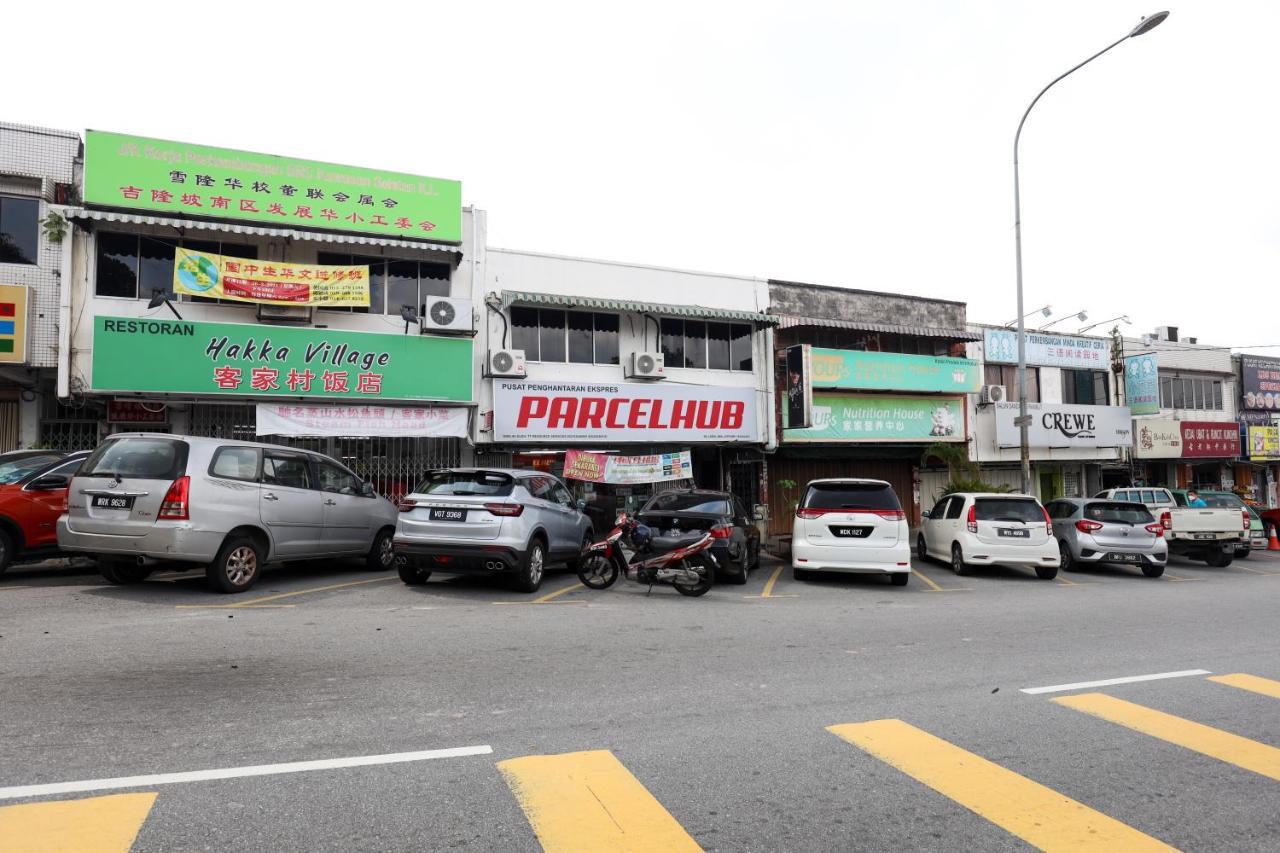 Cozy Homestay With Karaoke System & Pool Table Kuala Lumpur Exterior foto